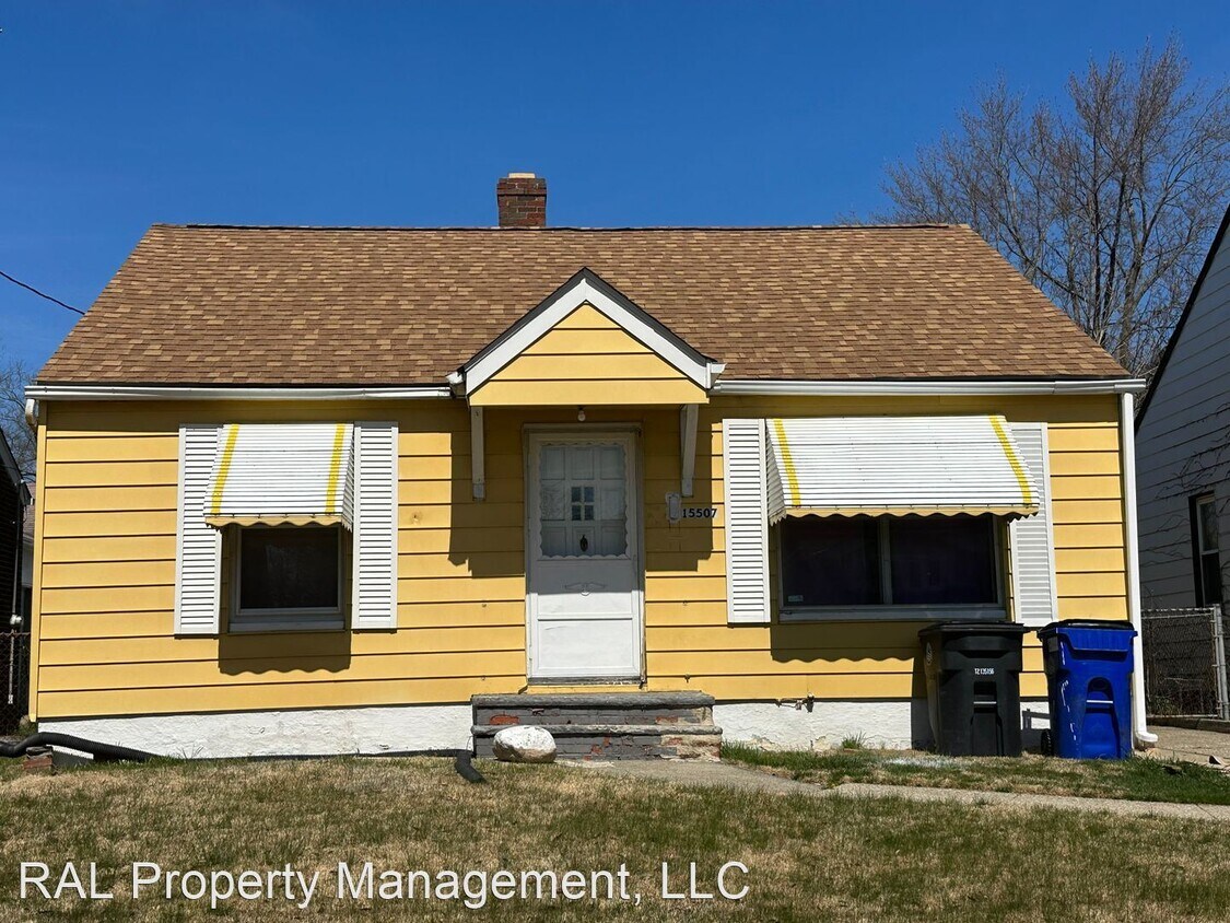 Primary Photo - 2 br, 1 bath House - 15507 Westview Ave