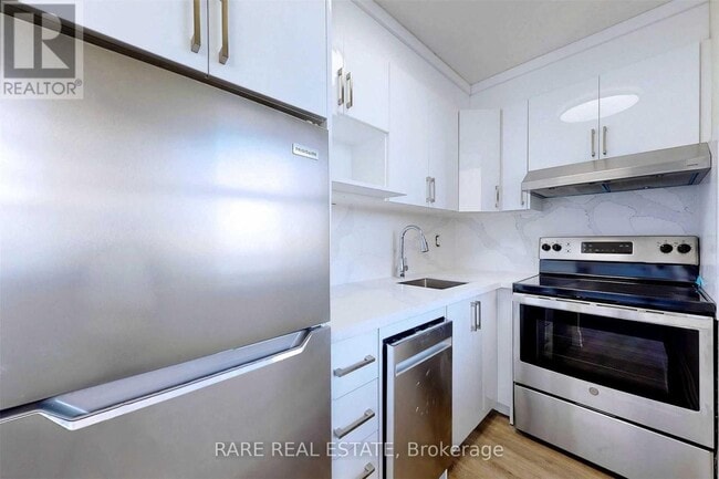 Building Photo - 30 Gloucester St