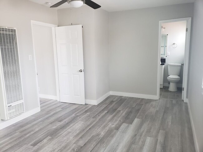 Foto del edificio - 1 Bed/1 Bath***$1725***$1k Off the 1st Month