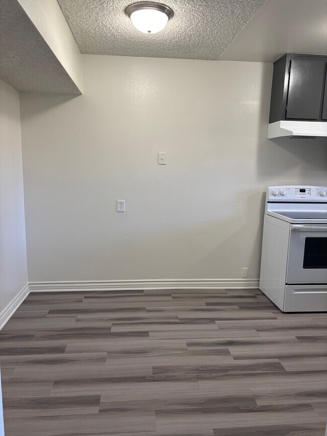 Foto del edificio - Avalon Park Apartments