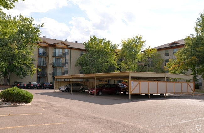 Foto del edificio - Sanctuary at Heather Ridge