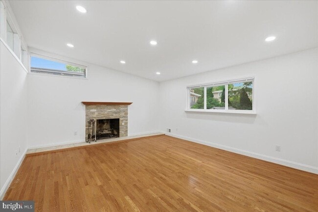 Foto del edificio - 709 N Pryor St