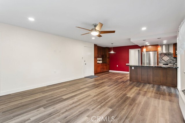 Foto del edificio - 836 Ronda Sevilla