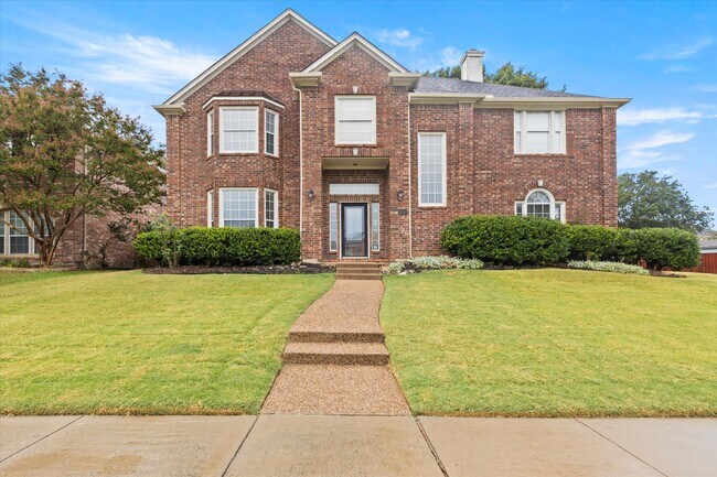 Building Photo - 8813 High Meadows Dr