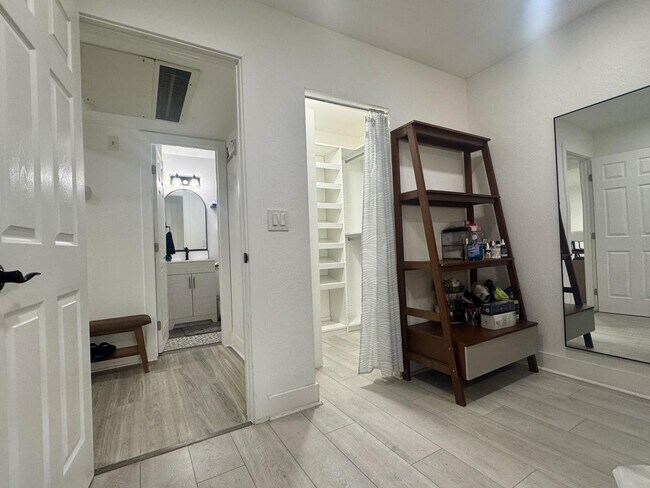 Foto del edificio - 1088 Summerplace Dr
