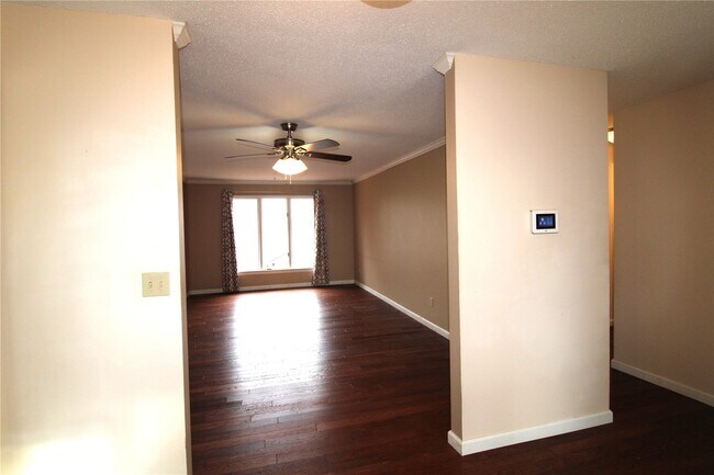 Foto del edificio - 736 Henry Ave