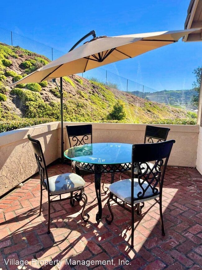 Building Photo - 3 br, 2.5 bath House - 77 Via Larga Vista