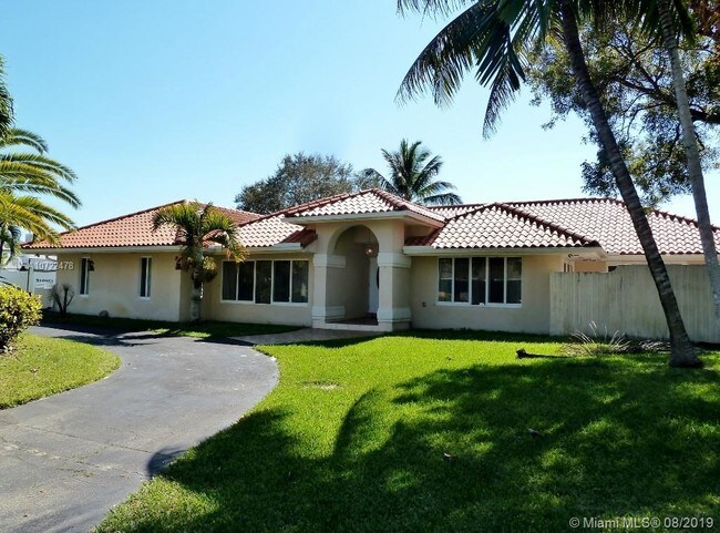 Foto del edificio - 7800 SW 180th Terrace