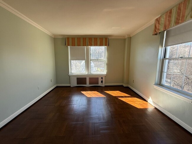 Interior Photo - The Royal York Apartments
