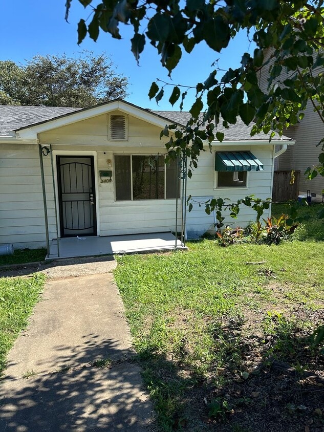 Primary Photo - 3 Bedroom and 2 Bathroom home.