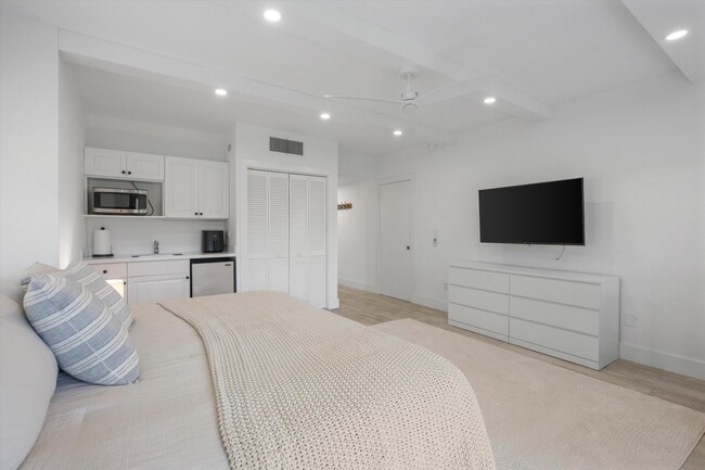 Building Photo - 13334 Polo Club Rd