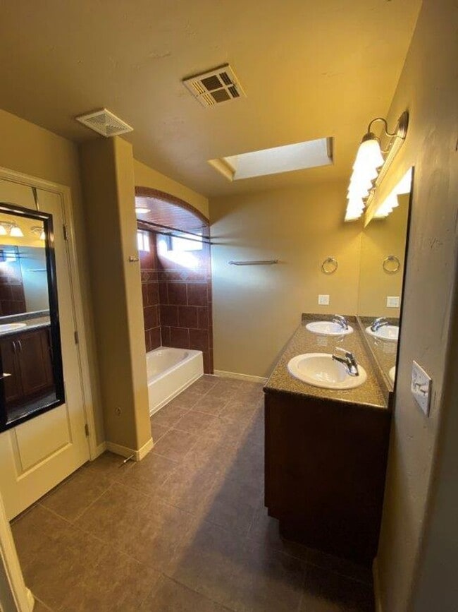 Foto del edificio - 7328 Vista De Sobre Dr