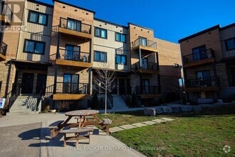 Building Photo - 164-164 Heiman St