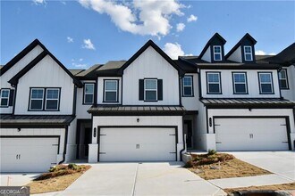 Building Photo - 140 Star Ct