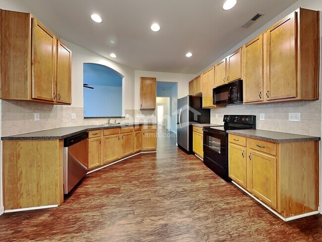 Building Photo - 6039 Brookstone Ridge Drive
