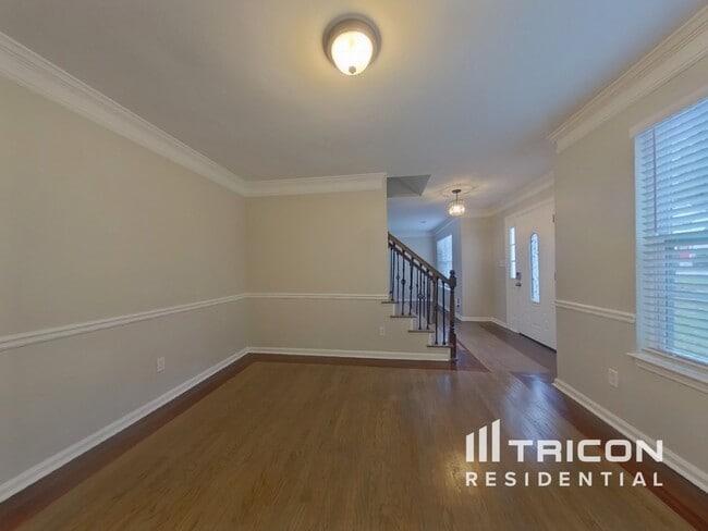 Building Photo - 1545 Elm Log Ct