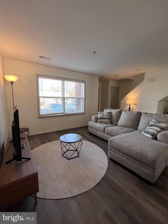 Foto del edificio - 41963 Satchel Paige Way