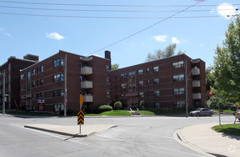 Building Photo - Oxton Court