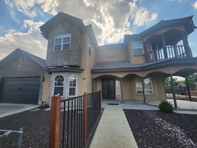 Foto del edificio - 2331 Calloway Dr