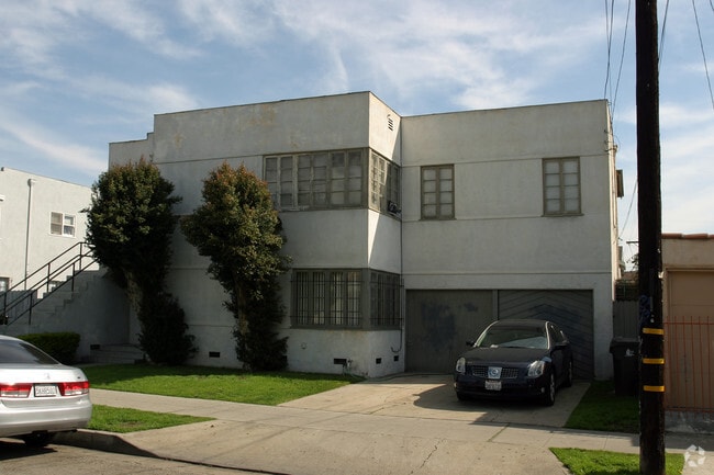 Building Photo - 1128 Orange Ave