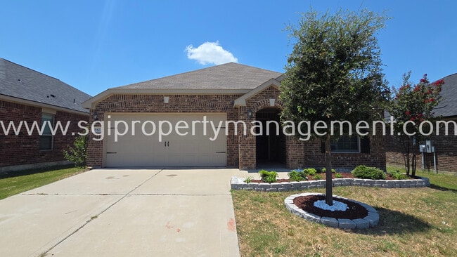 Photo - 942 Primrose Dr House