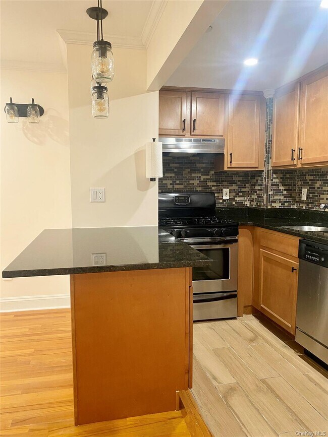 Foto del edificio - 14-43 28th Ave