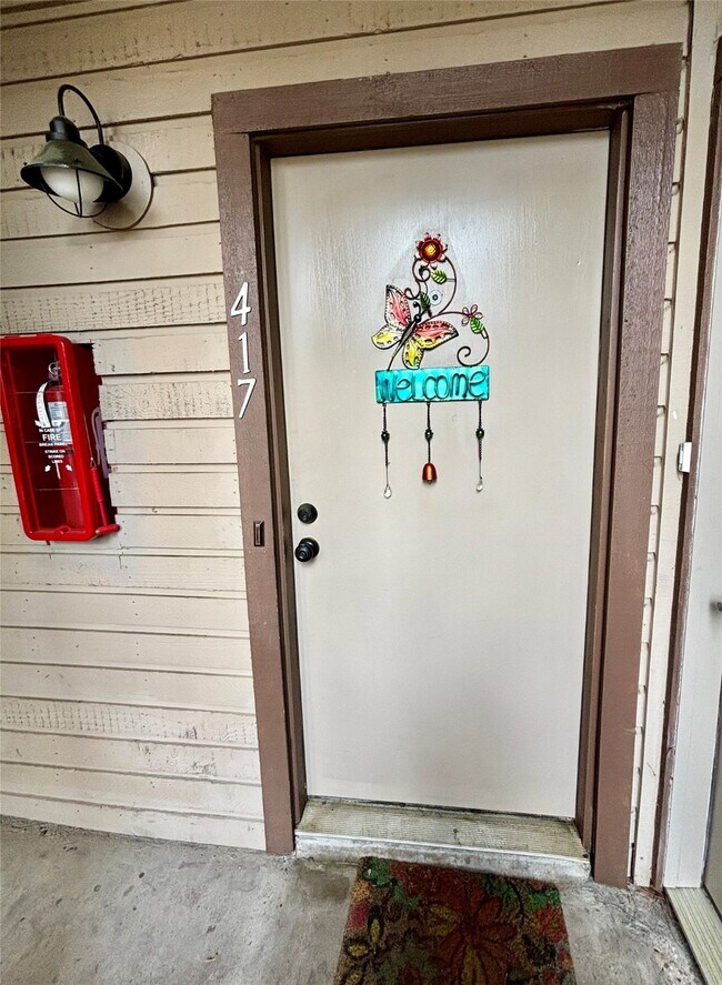 Foto del edificio - 12900 Walden Rd