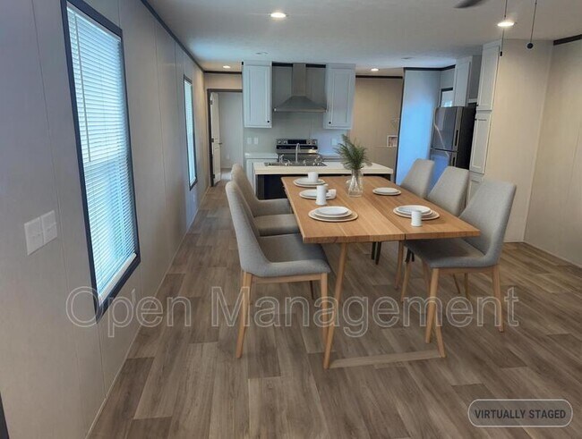 Foto del edificio - 3201 Cultus St