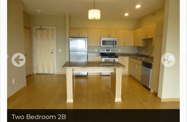 Kitchen - 2851 Hendrickson Dr