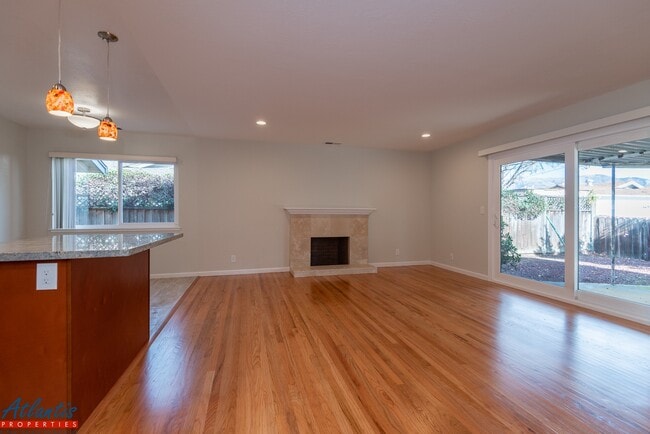 Foto del edificio - 262 Heath St