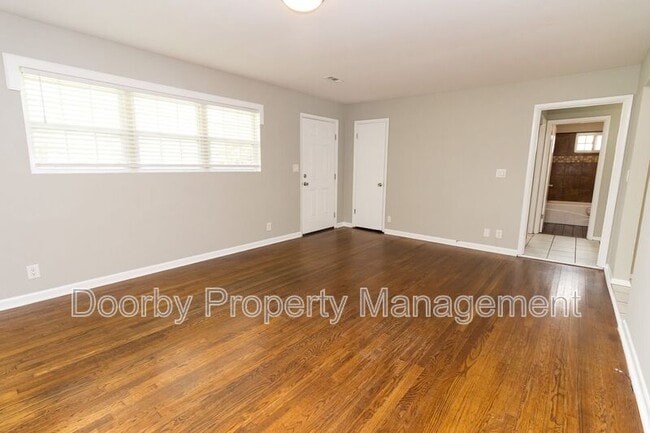 Building Photo - 2418 Hickory Valley Rd