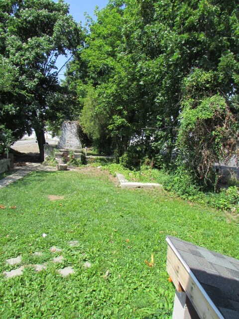 Foto del edificio - 124 N Earl St