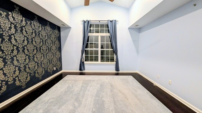 Building Photo - 3038 King Ct