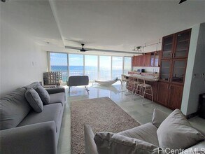 Building Photo - 2801 Coconut Ave