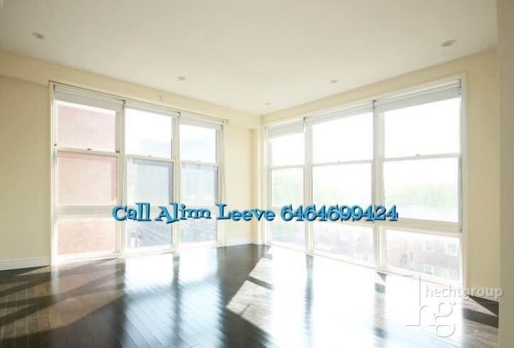 Foto principal - 3011 21st St