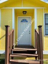 Building Photo - 1401 N Independence Ave