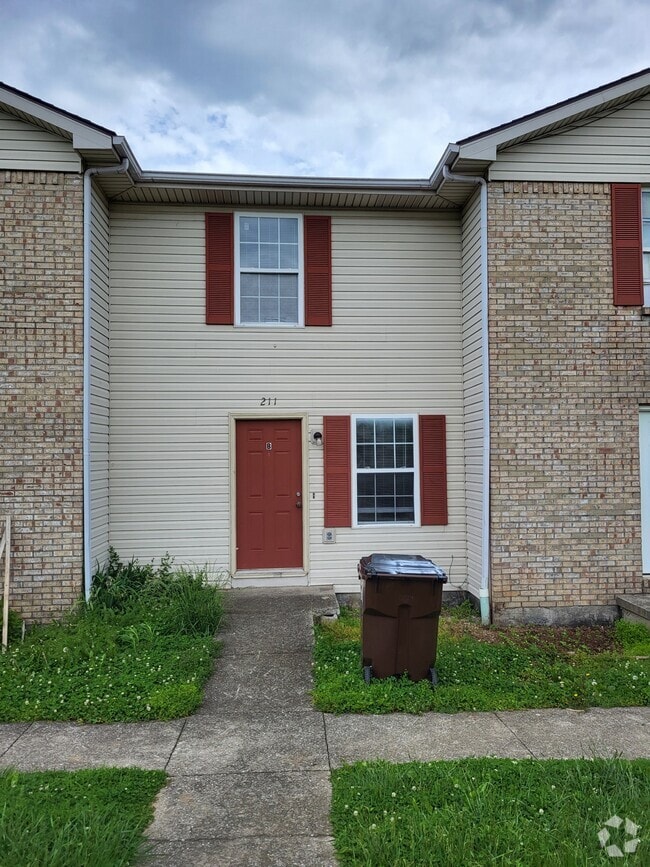Building Photo - 211 Aqueduct Dr