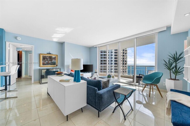 Foto del edificio - 848 Brickell Key Dr