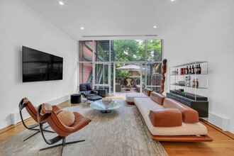 Building Photo - 147 Lexington Ave