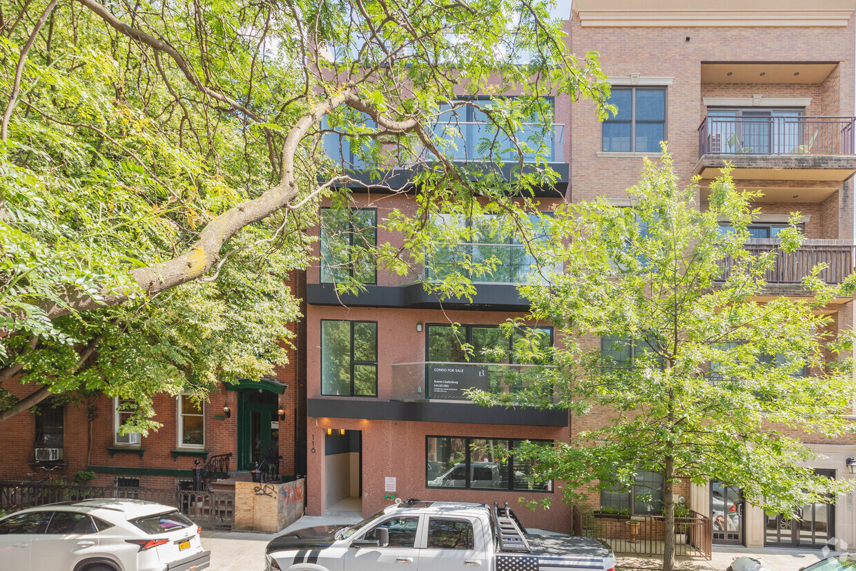 Foto principal - 116 India St