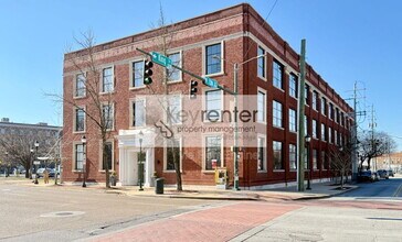 Building Photo - 1301 Market St