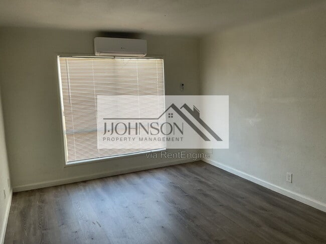 Building Photo - 214 W Carlton Wy