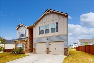 Building Photo - 2327 Burnett Ln