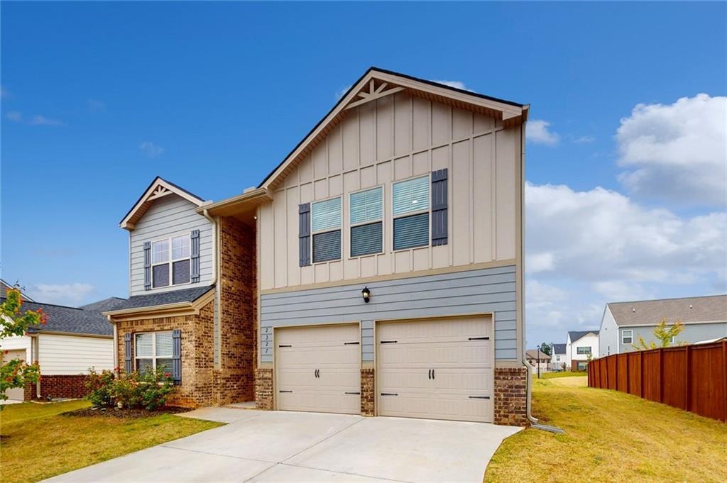 Foto principal - 2327 Burnett Ln