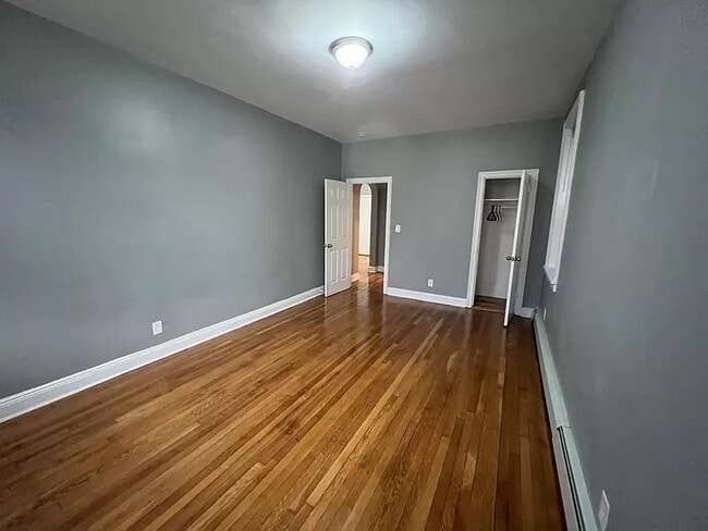 Foto del edificio - 14 Kensington Ave