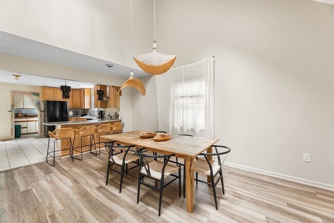 Foto del edificio - Beautiful Fully Loaded Home Ready to Rent!!!!