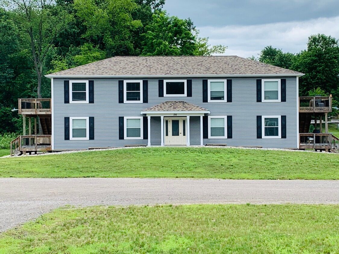 209 Morningside Dr Unit 2B, Leslie, MI 49251 Apartments in Leslie, MI