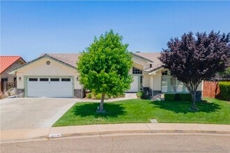 Building Photo - 1927 Fieldstone Cir