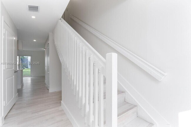 Foto del edificio - 2767 NW 191st Terrace