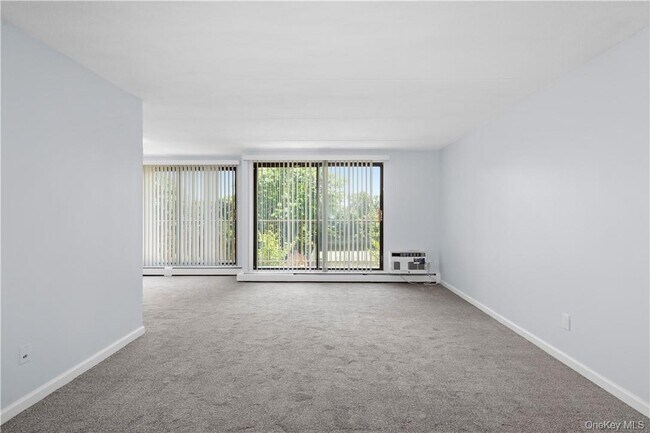 Foto del edificio - 150 Overlook Ave